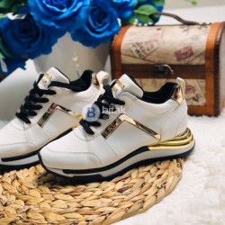 дамски спортни обувки Gguess