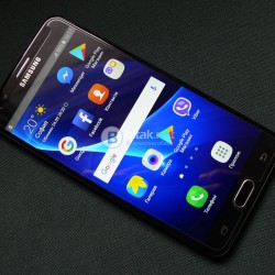 Samsung  Galaxy j7Prime
