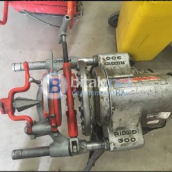 Настолна резачка за тръби/Винтонарез ка/2'' Ridgid