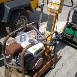 Реверсивна виброплоча 160кг Terex bfr 140